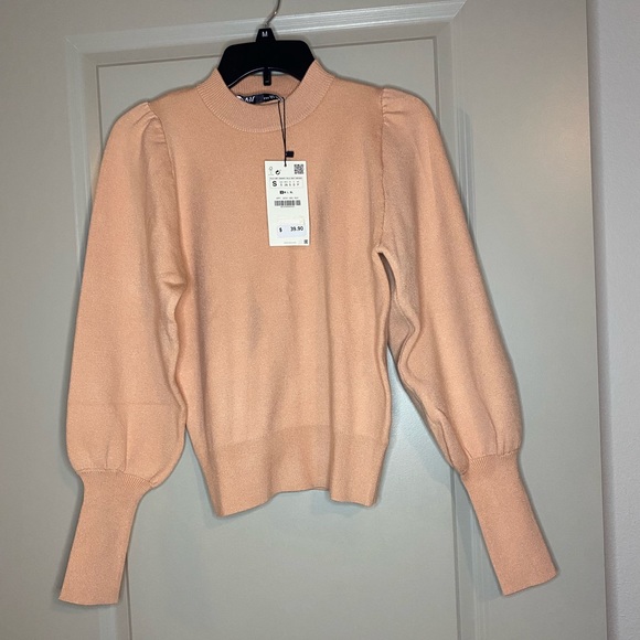 LONG SLEEVE KNIT SWEATER - Picture 4 of 6